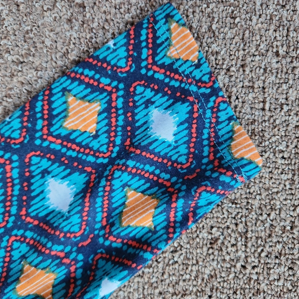 Top - Picture 4 of 13